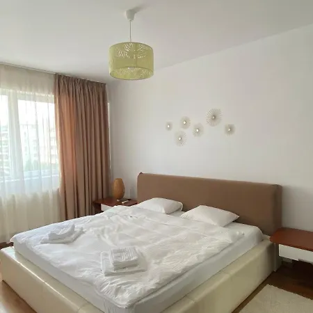 Expo Apartament Summerland Mamaja